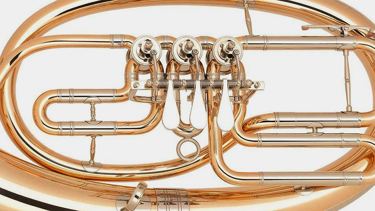 Nahaufnahme der Ventile eines Tenorhorns